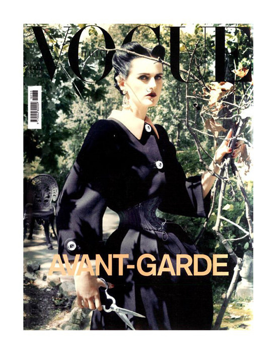 Ethel Granger, Owner Of Smallest Waist Ever, Inspires Vogue Italia Cover  (PHOTOS)