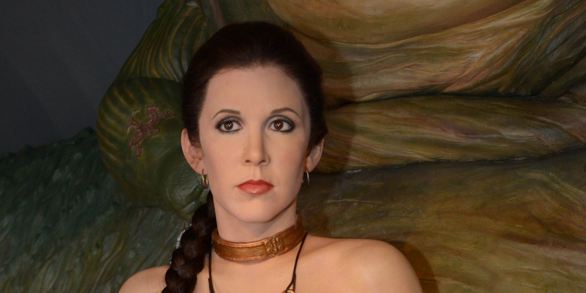 Leia lovelyn. Princess Leia. Кэрри Фишер в золотом бикини.