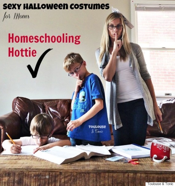6 Super Sexy Halloween Costumes For Moms Huffpost Life 