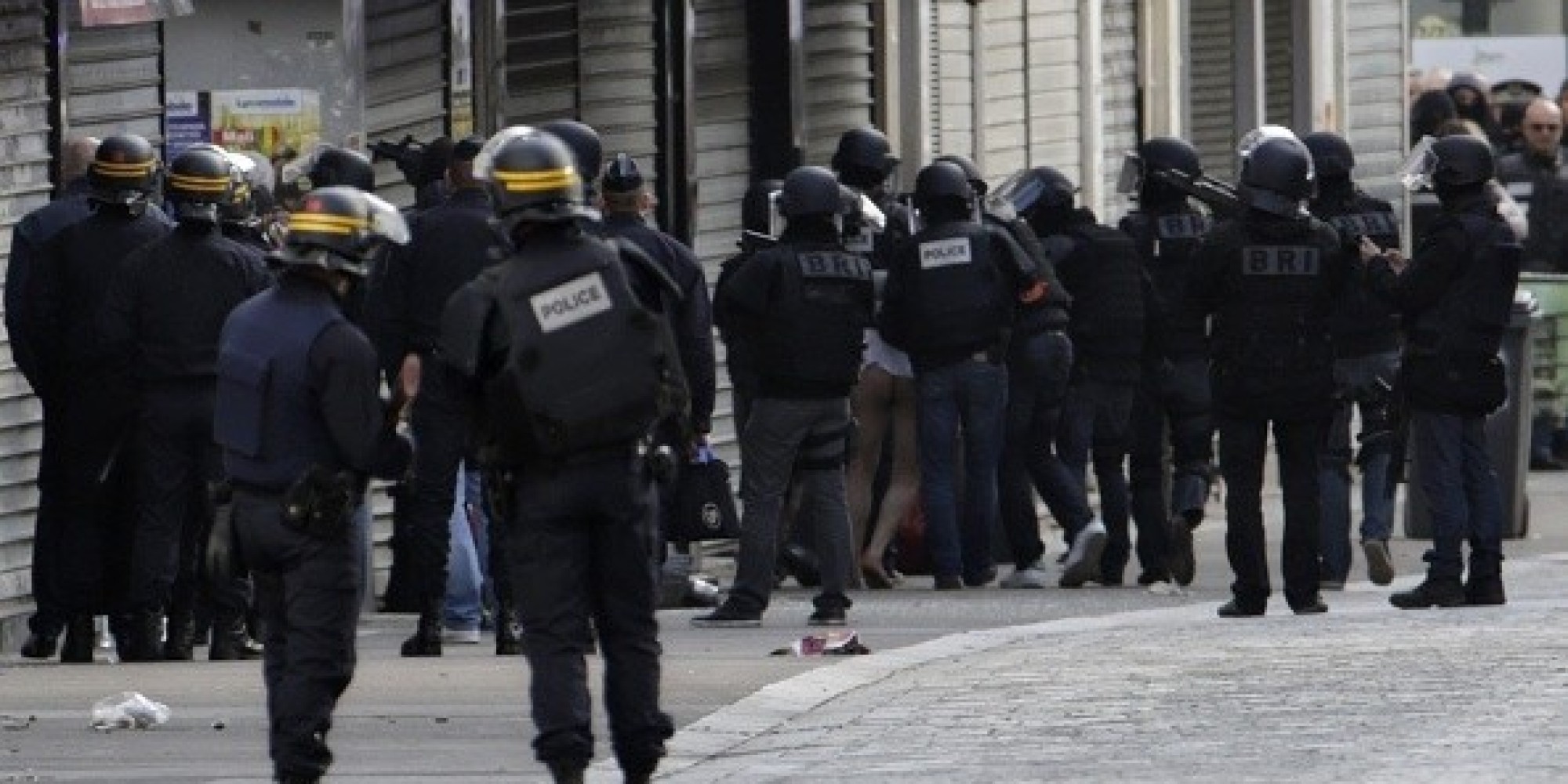 Saint Denis Siege: Two Dead After Police Target Paris Attacks ...