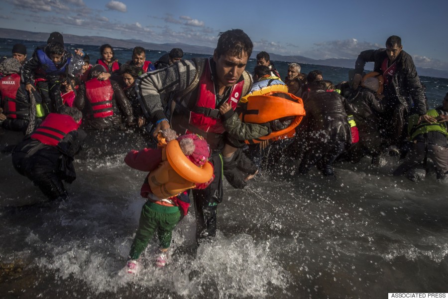 refugees boat