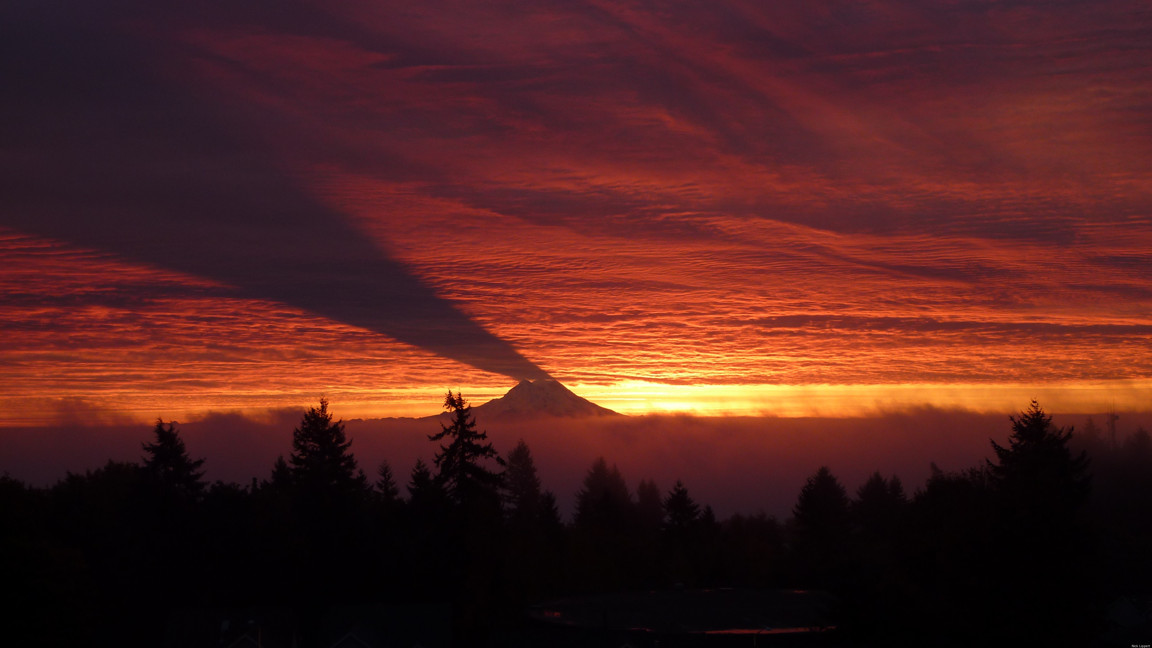 La sombra del Monte Rainier