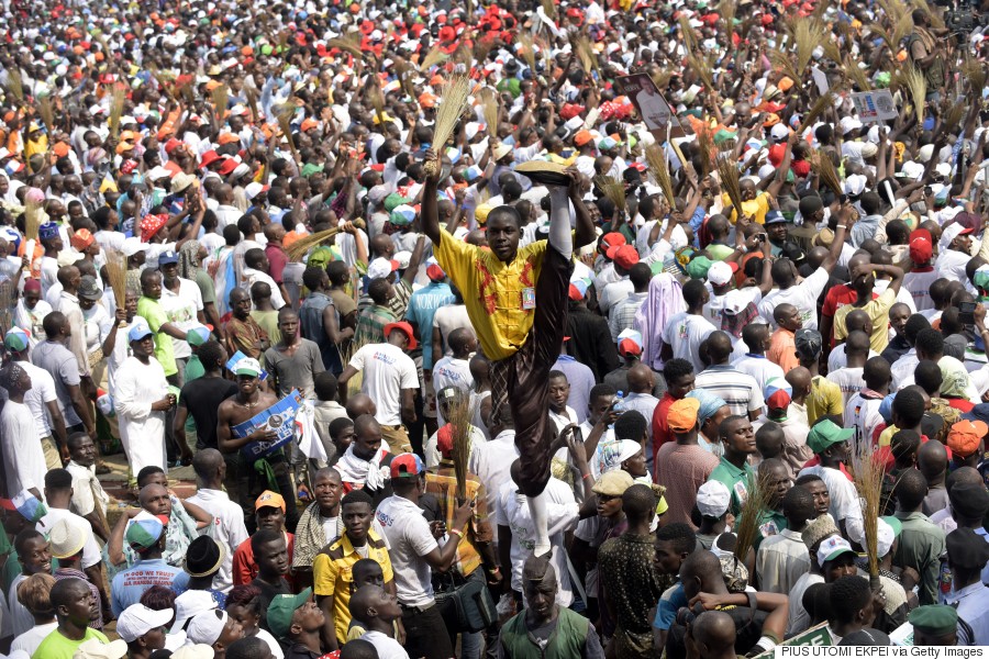 lagos crowd