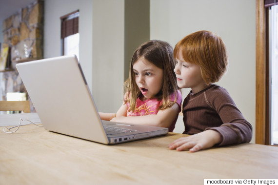 kids on laptop