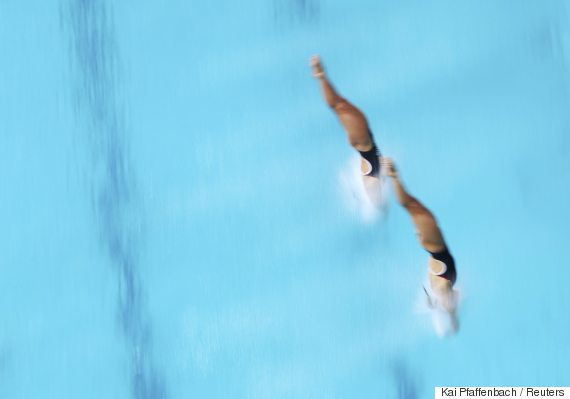 Olympic Diving Pool Turned Green And No One Knows Why