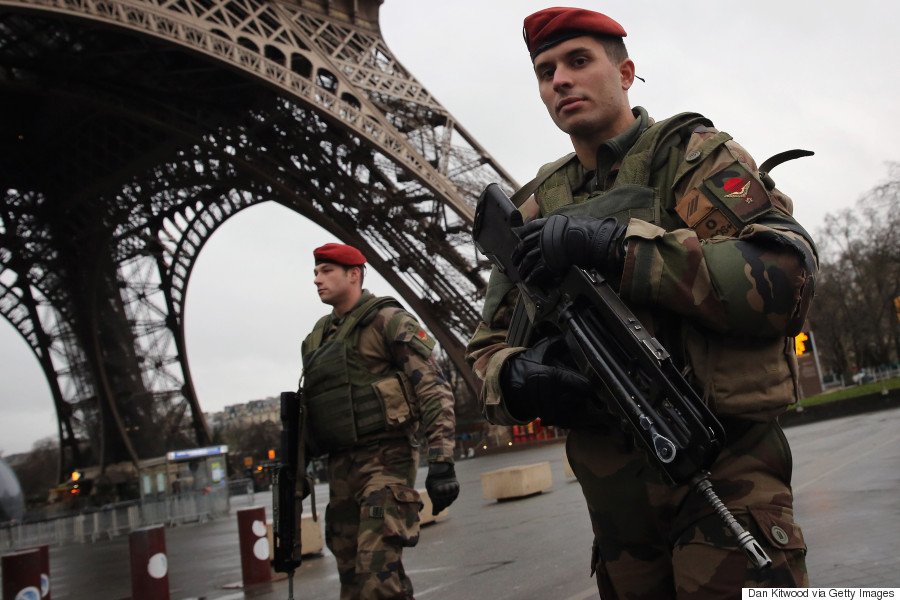 paris attack manhunt