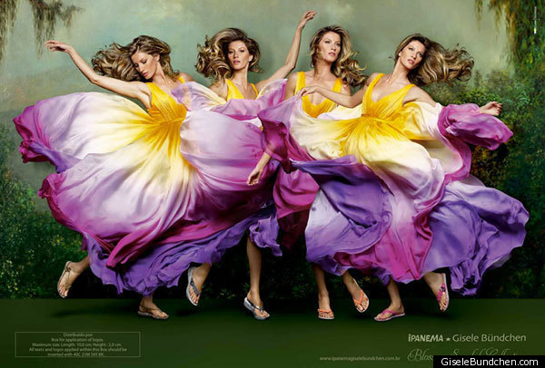 kijk in plaats Koreaans Gisele Bundchen Models Her Ipanema Sandals Line In Evening Gown (PHOTOS) |  HuffPost Life