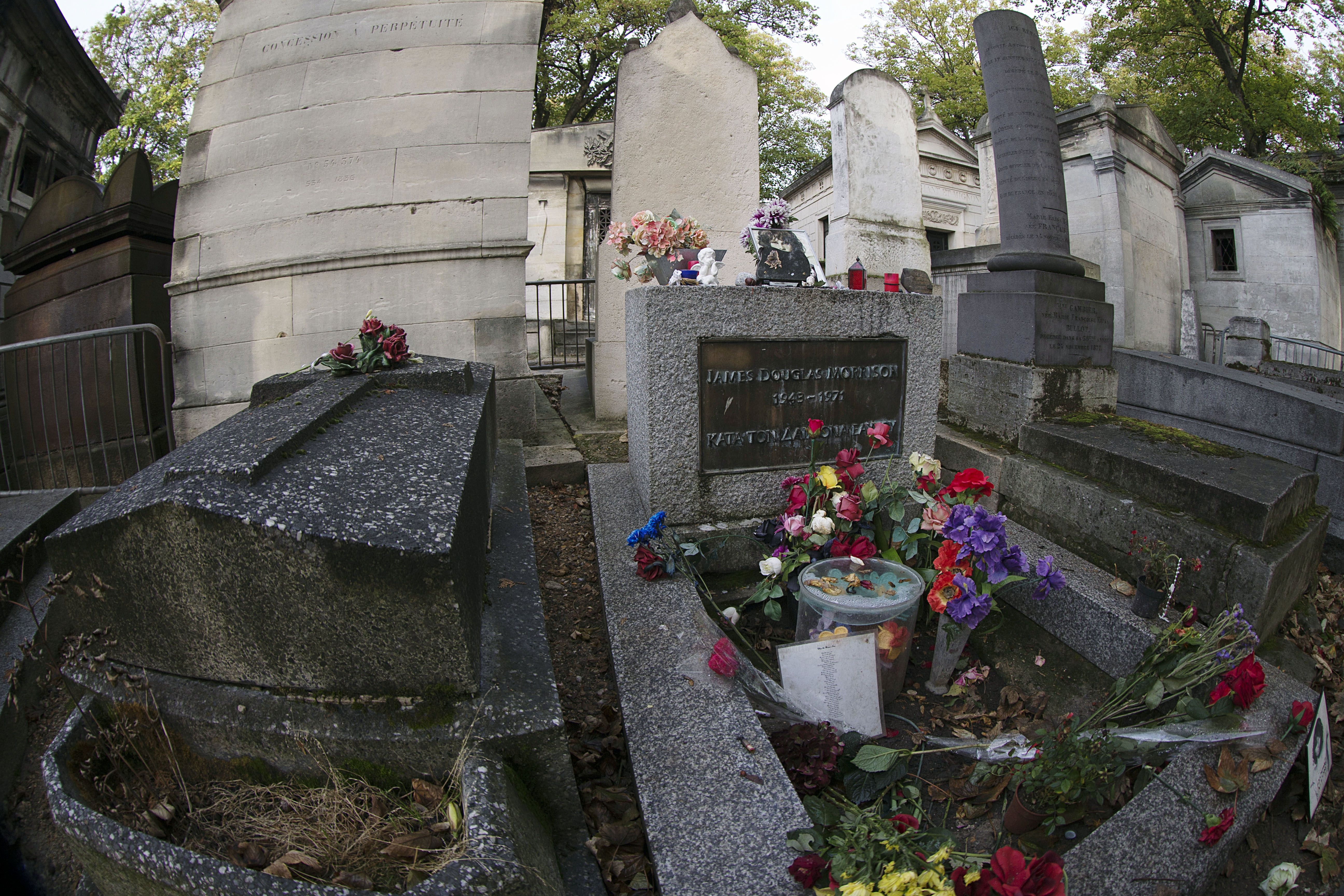 jim morrison grave