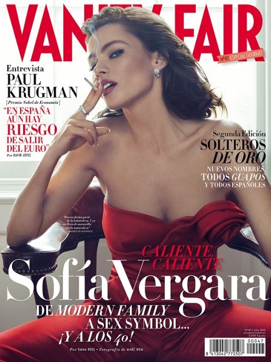 Sofía Vergara aparece fumando en la portada de Vanity Fair España (FOTO,  VIDEO) | HuffPost Voices