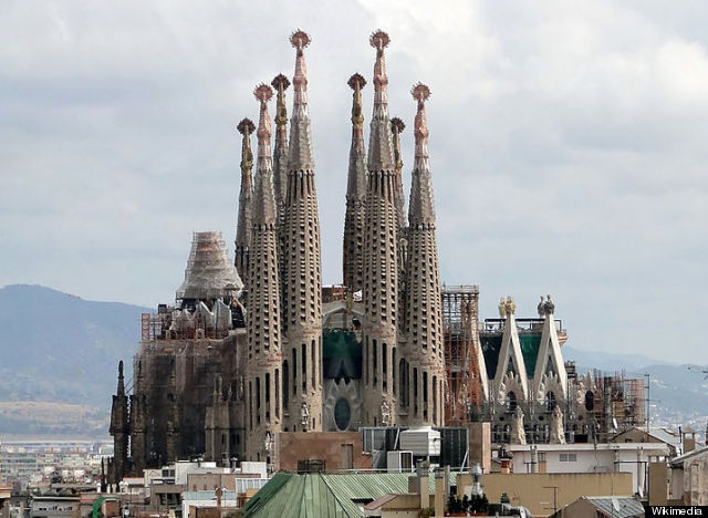 800pxsagrada_familia_01