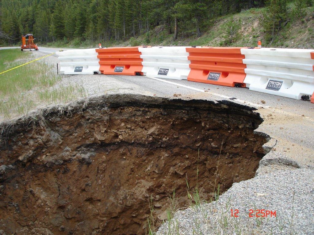 Sinkhole Beneath Colorado Highway Growing Pieces Of