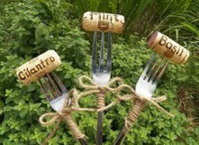 craft of the day plant markers