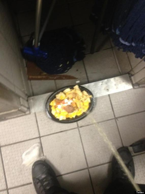 Taco Bell Employee Cameron Jankowski Pees On Nachos, Gets Targeted By  Anonymous (PHOTO) | HuffPost