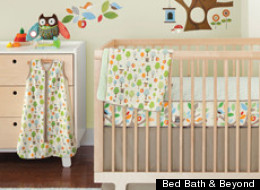 7 Unisex Crib Sets For The Gender Neutral Nursery