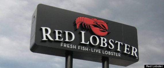 Red Lobster Waitress Attacked For Filling Water Glasses Too Often At St ...