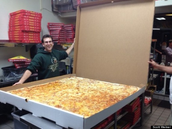 worlds largest delivery pizza
