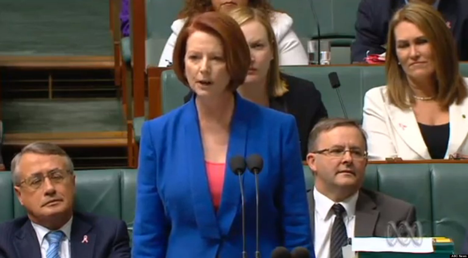 Julia Gillard, Australian Prime Minister, Tears 'Sexist' Tony Abbott To ...