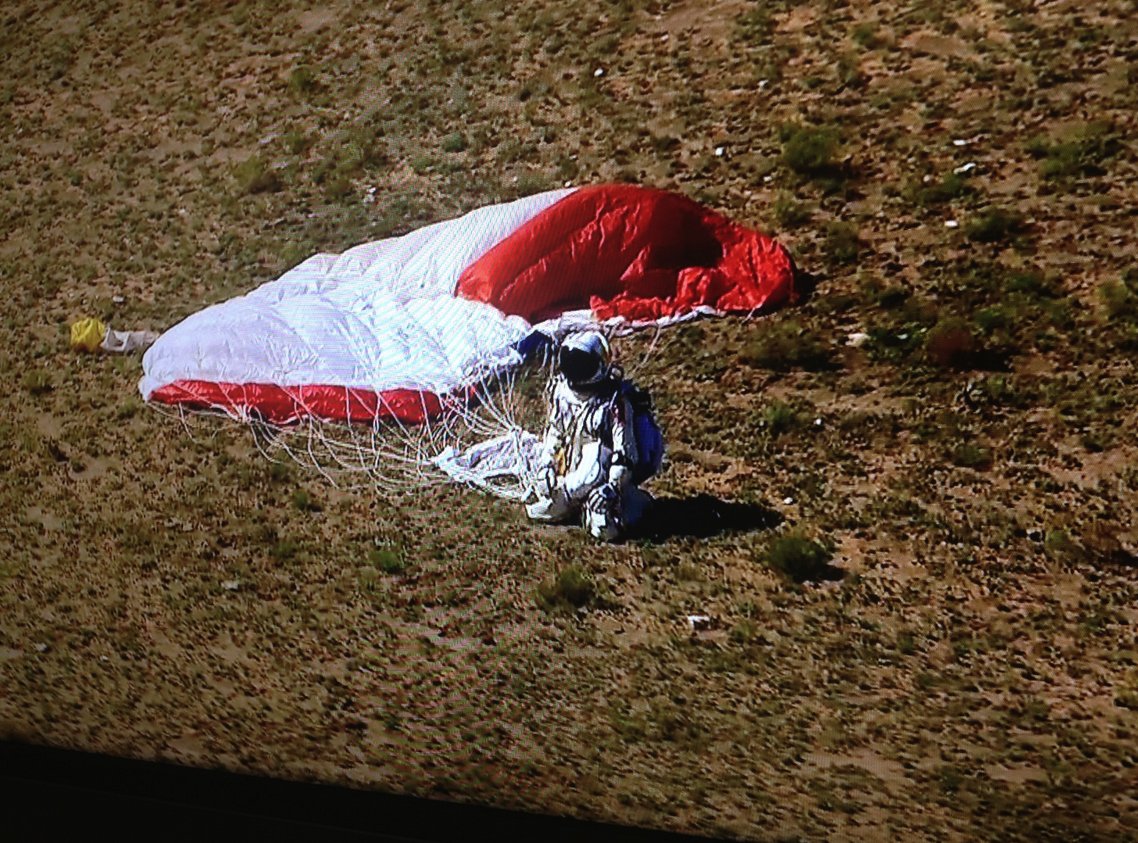 felix baumgartner jump