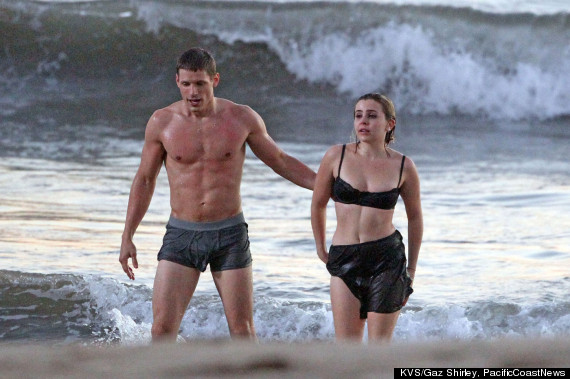 mae whitman matt lauria