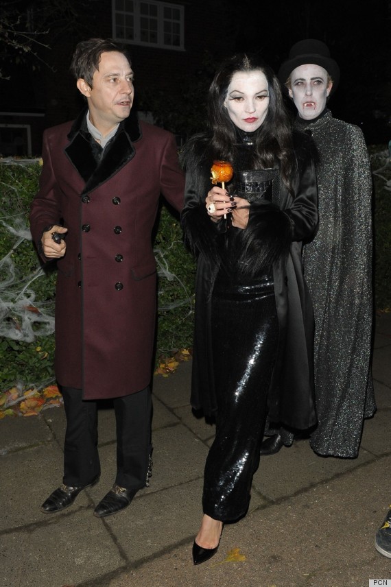 Kate Moss & Jamie Hince: Morticia & Gomez Addams For Halloween 2012!  (PHOTOS)