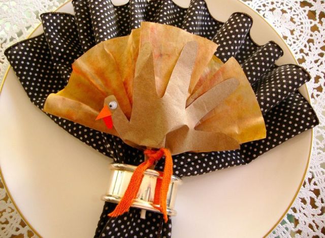 napkin folding ideas