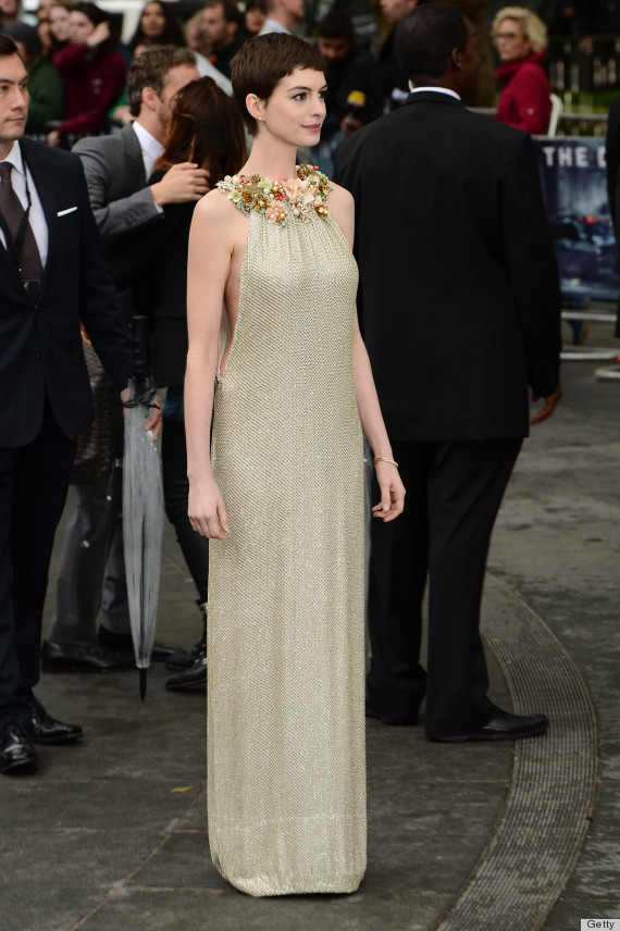 anne hathaway dress