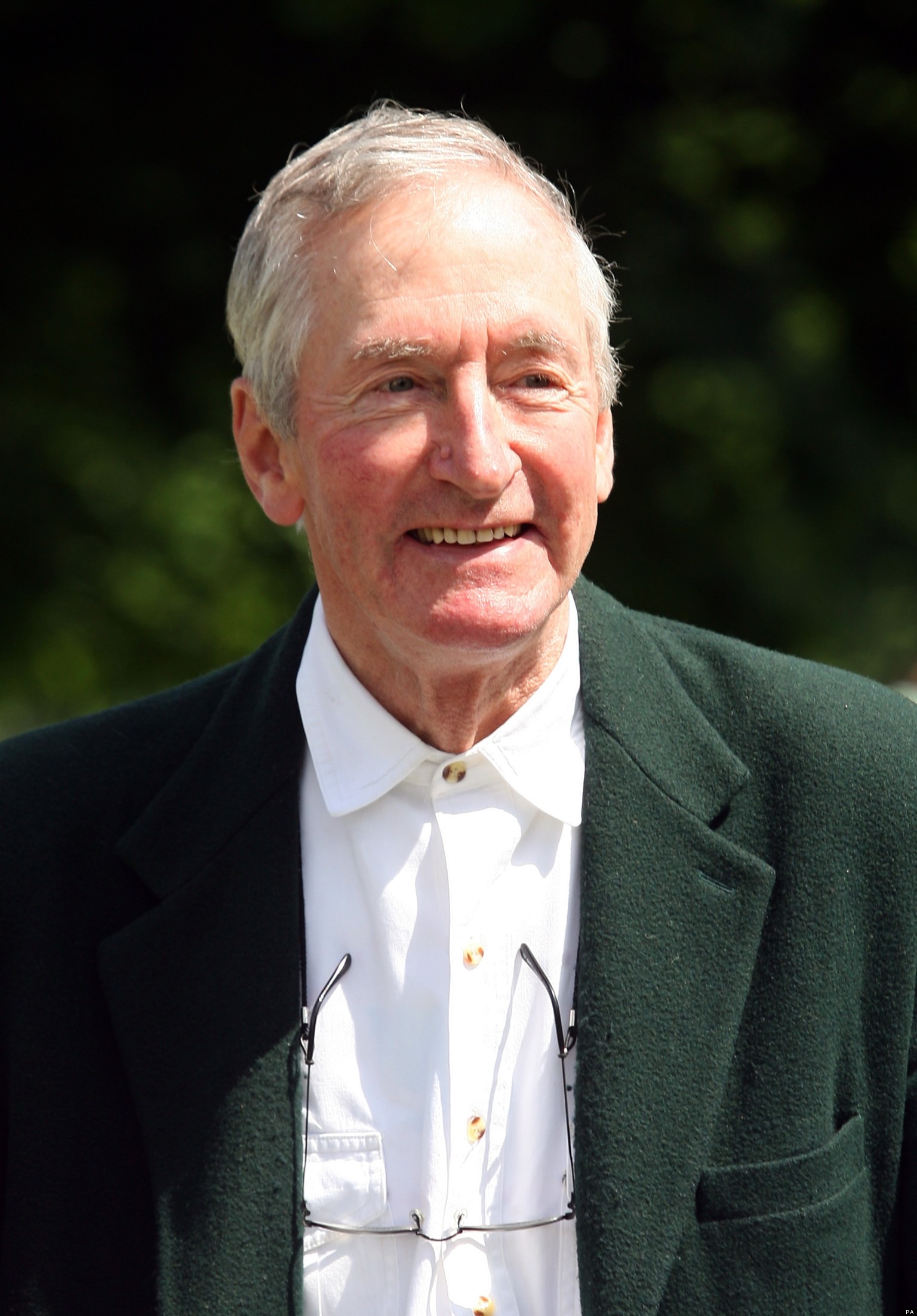 Raymond Briggs - Alchetron, The Free Social Encyclopedia