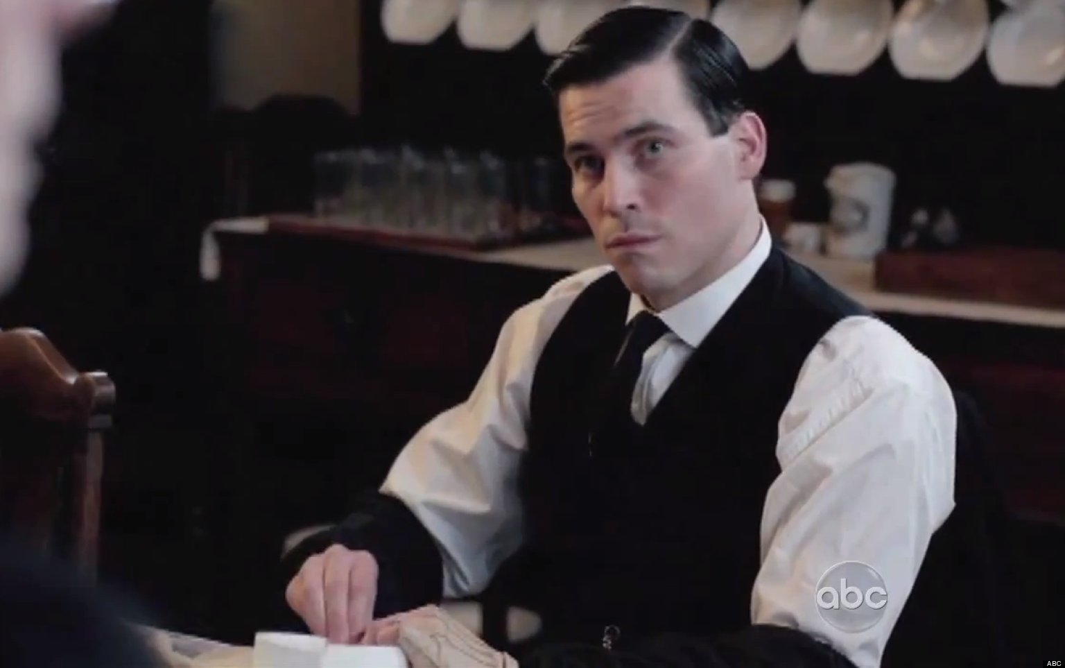 Rob James-Collier, 'Downton Abbey' Star, Talks Gay Kiss, 'Man-On-Man ...