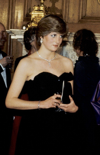 princess diana black dress 1981