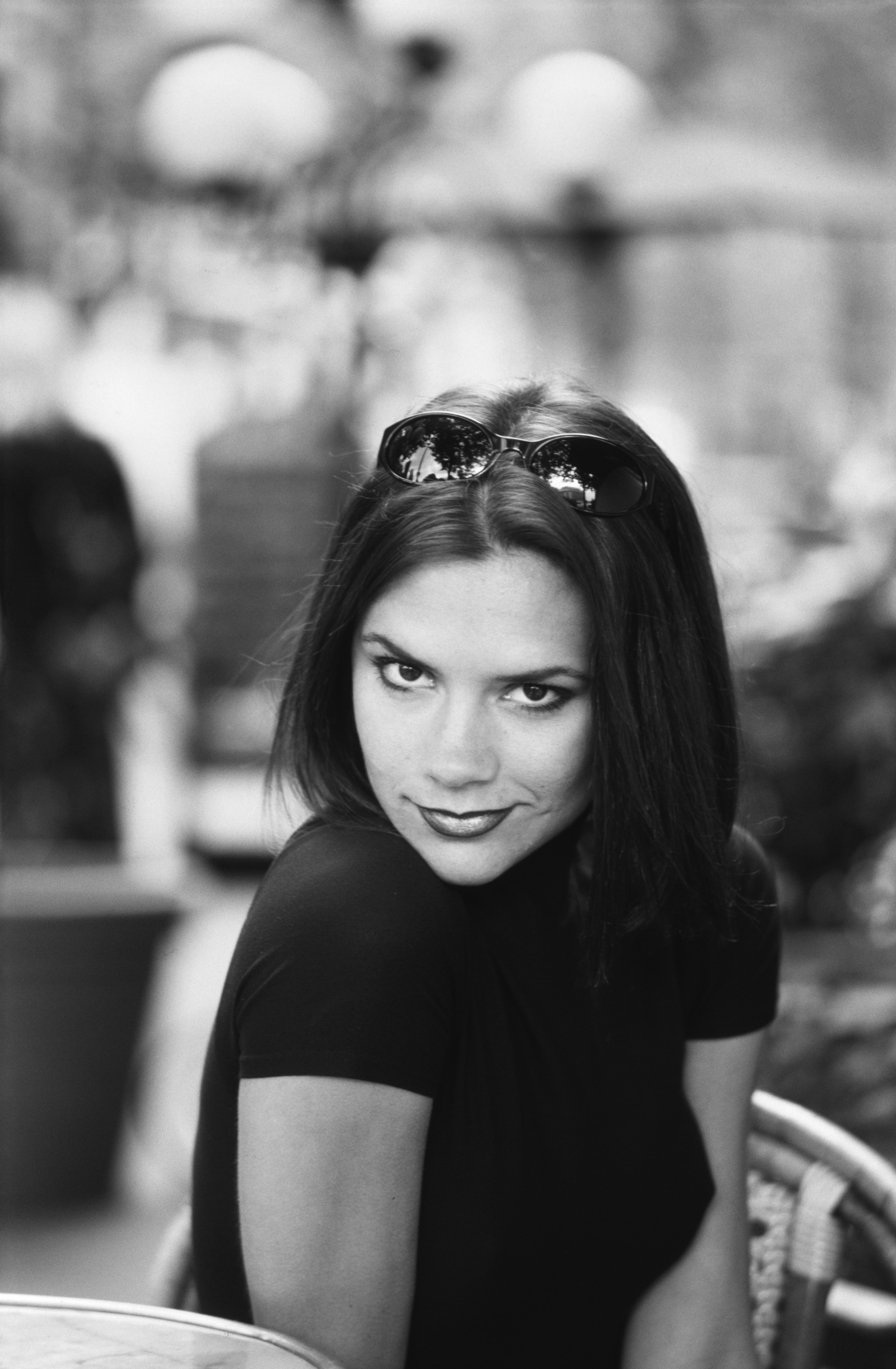 Victoria Beckham And Her Sleek '90s Hair (PHOTO) | HuffPost Life