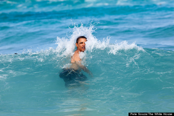 obama swimming photo