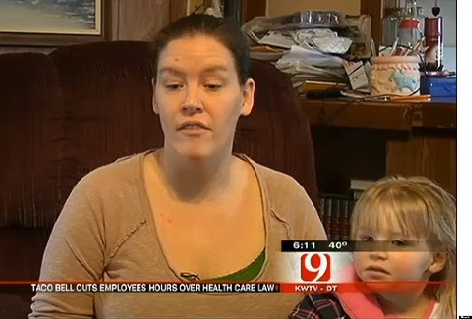 Taco Bell Franchise Cuts Single Mom Johnna Davis' Hours Because Of ...