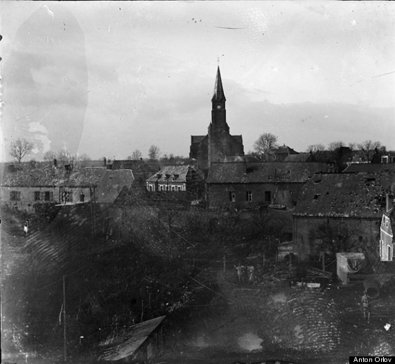 rare wwi photos in antique camera