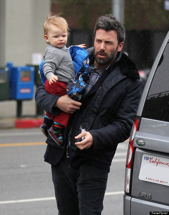 Ben Affleck, Baby Samuel Brave The Rain In Los Angeles ...