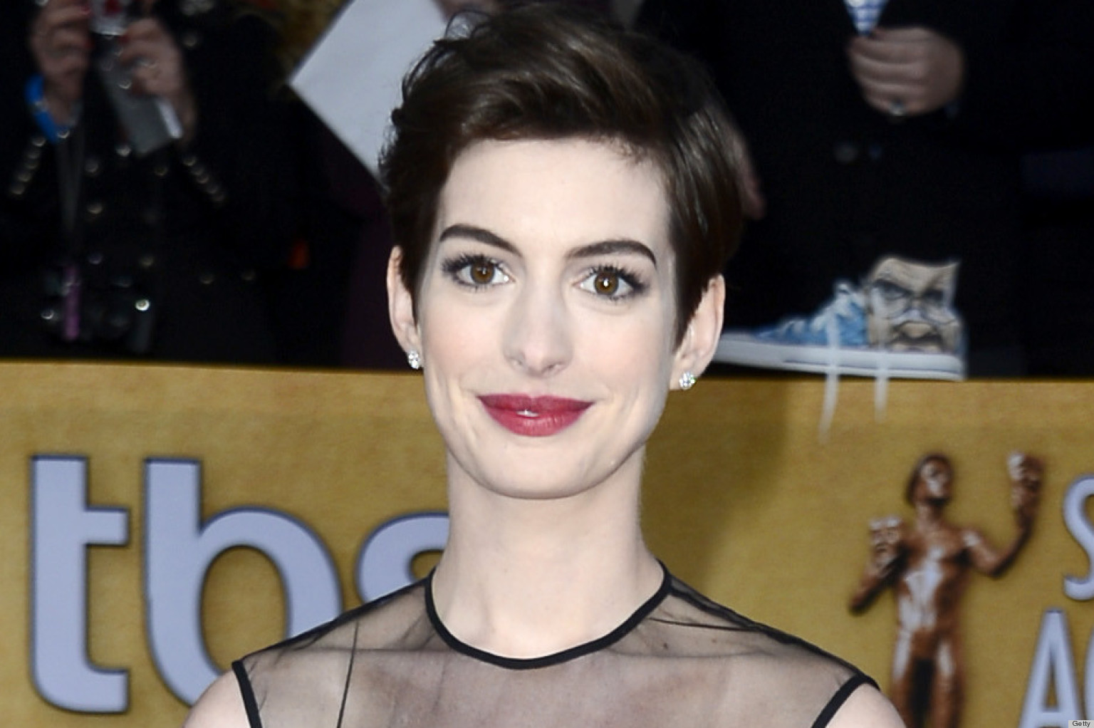 Anne Hathaway's SAG Awards 2013 Dress: Love It Or Leave It? (PHOTOS ...