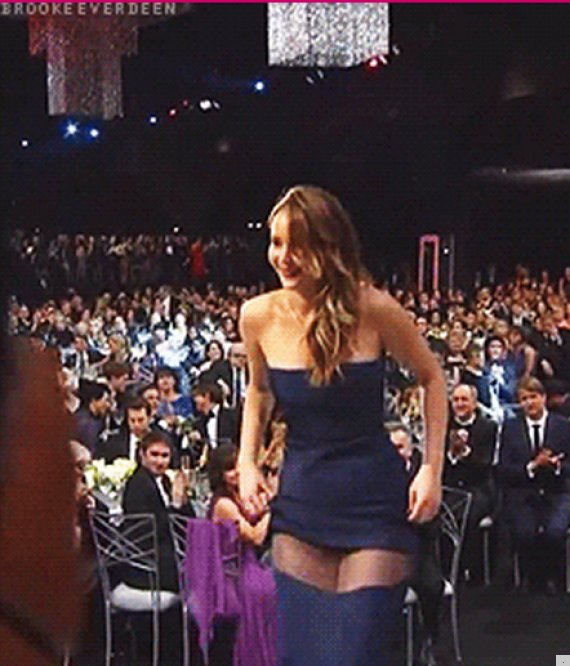 jennifer lawrence dress rip sag awards