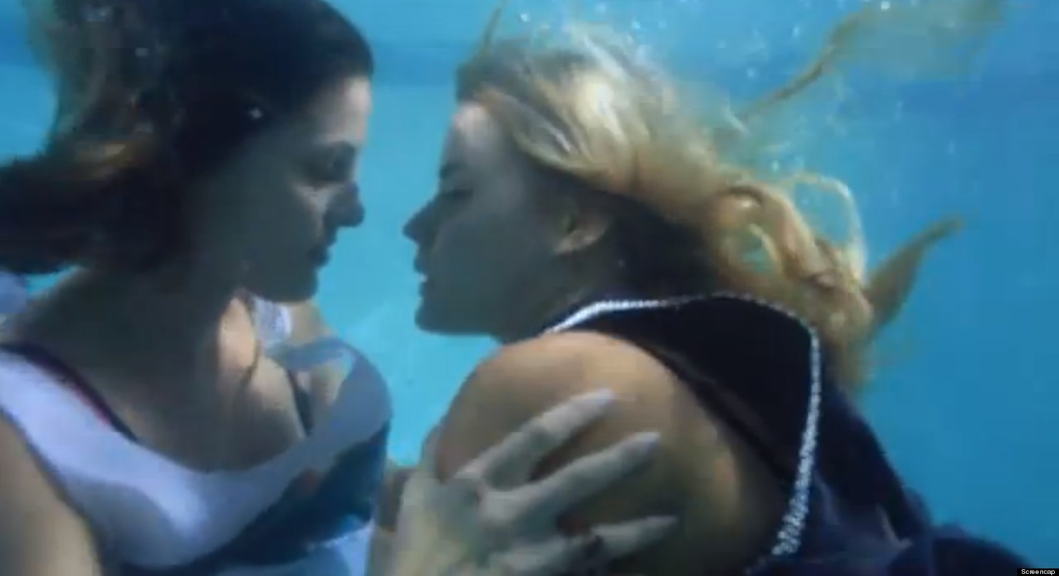 Girls sucking dick underwater gif