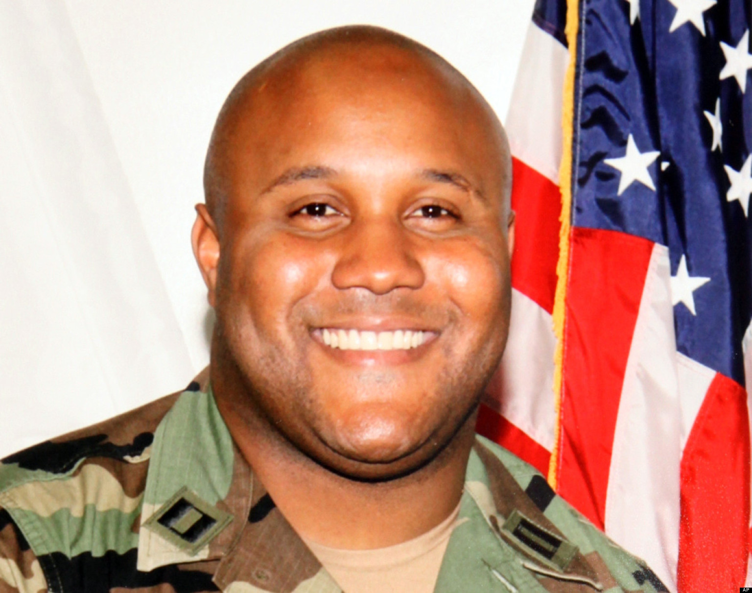 Christopher Dorner Conspiracy Theories Abound Over Body In Cabin (VIDEO ...